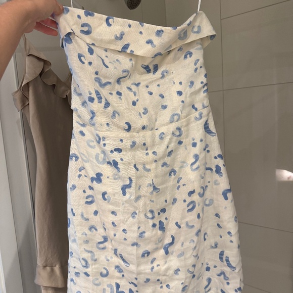 Reformation dress - Picture 1 of 3